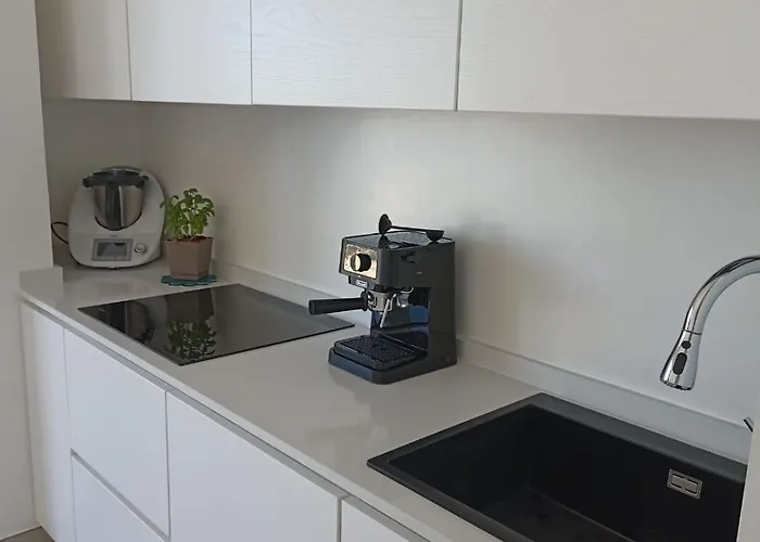 La Dolce - Castro 3*